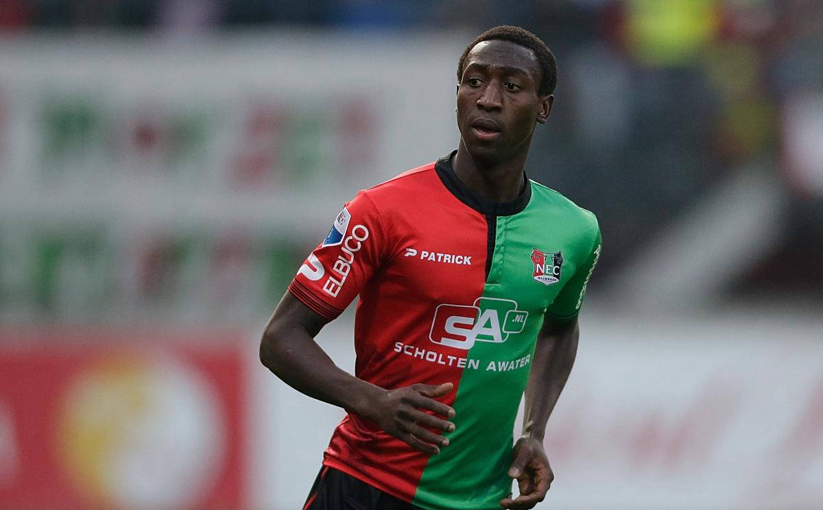 他不仅仅是 他不仅仅是