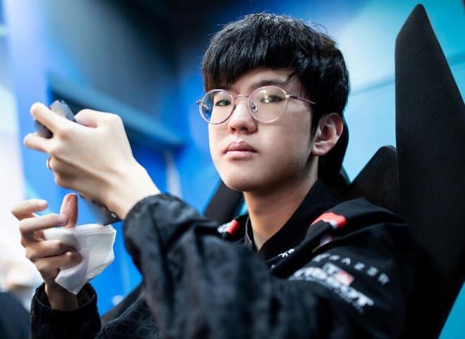 小亏被时间 小亏被时间