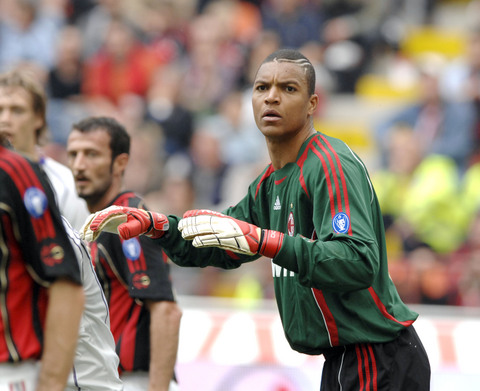 4换1并非 4换1并非